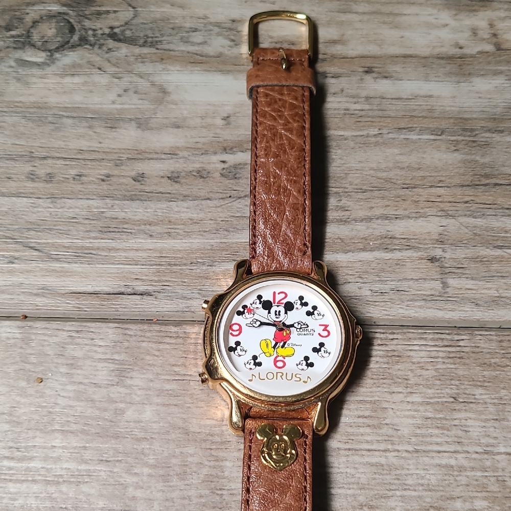 Lorus Walt Disney Musical Mickey Mouse Quartz Unisex Watch